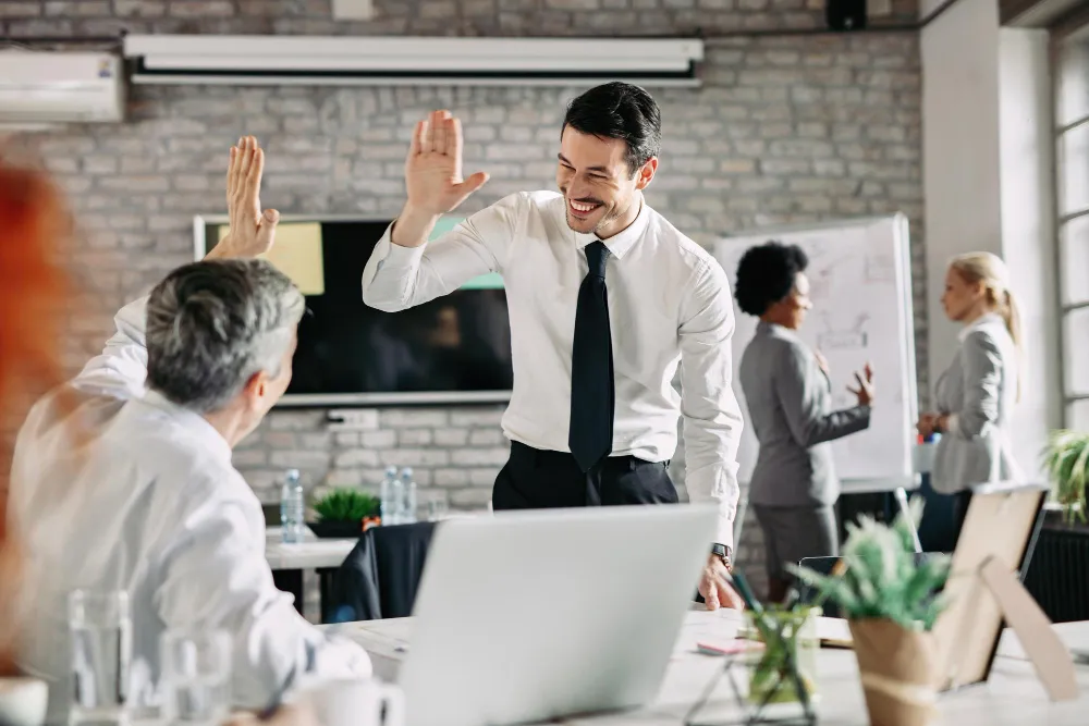 Reconocimiento laboral: ¿Cómo y por qué se debe reconocer a los empleados?